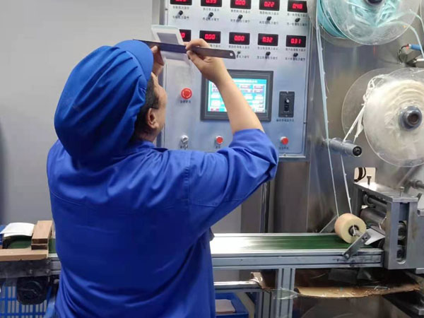 膏藥貼牌代加工廠家合作時(shí)怎樣做貼牌膏藥？