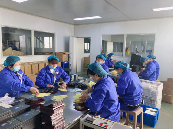 膏藥加工如何代加工？膏藥貼牌廠(chǎng)家這樣選不會(huì)錯(cuò)